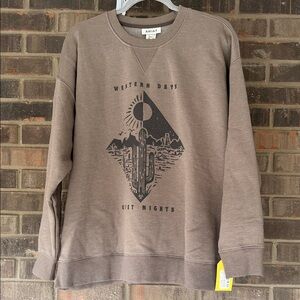 NWT Ariat Women’s Sweatshirt